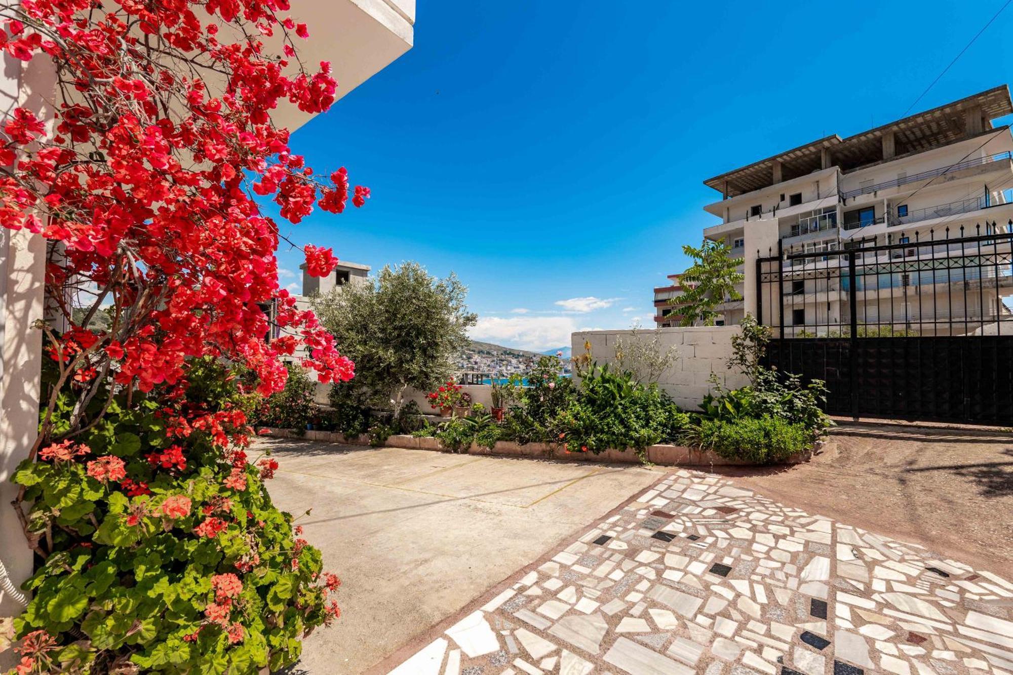 Apartment Mariana Sarandë