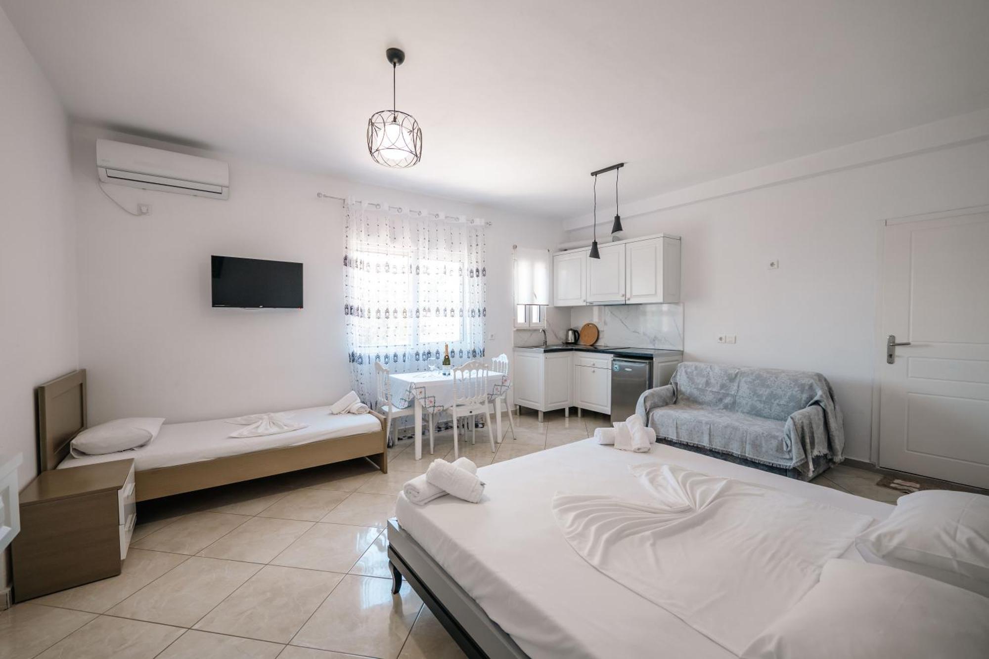 Apartment Mariana Sarandë
