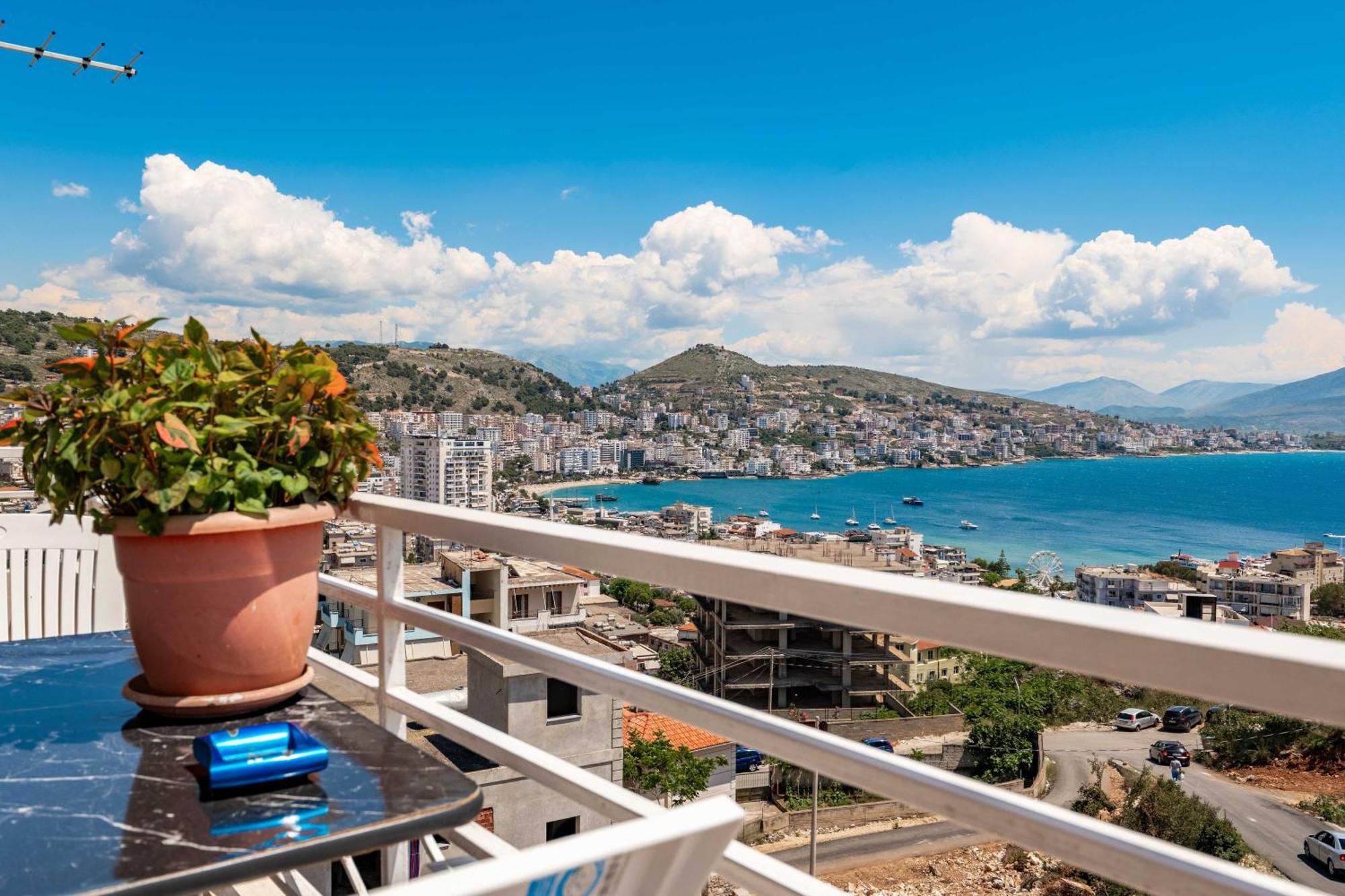 Mariana * Sarandë